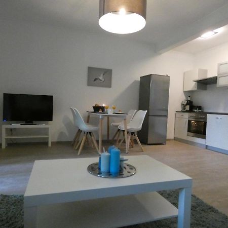 Gartenwohnung Juliana Gstadt Laeufers Chiemsee Holiday Home Гщад ам Киемзее Екстериор снимка