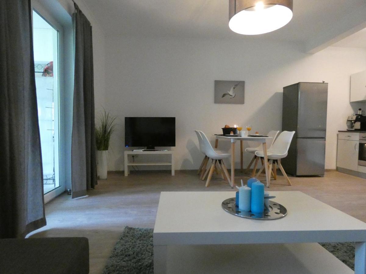 Gartenwohnung Juliana Gstadt Laeufers Chiemsee Holiday Home Гщад ам Киемзее Екстериор снимка