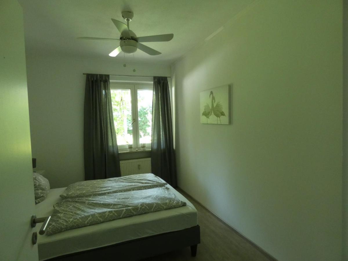 Gartenwohnung Juliana Gstadt Laeufers Chiemsee Holiday Home Гщад ам Киемзее Екстериор снимка