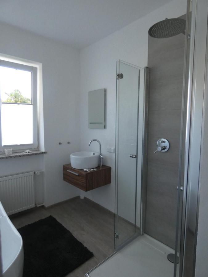 Gartenwohnung Juliana Gstadt Laeufers Chiemsee Holiday Home Гщад ам Киемзее Екстериор снимка